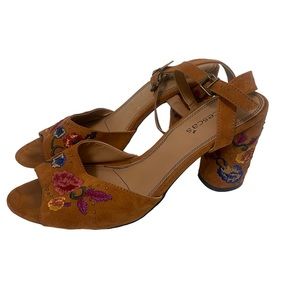 Francesca’s Floral Heels